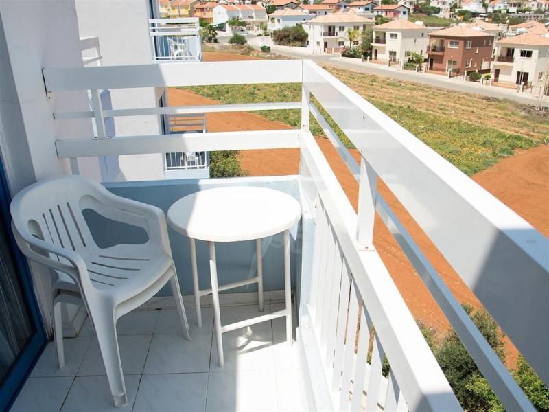 Polycarpia Hotel Pernera Kültér fotó